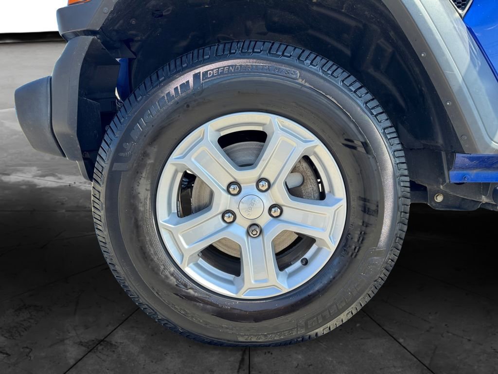 Used 2019 Jeep Wrangler Sport image 14
