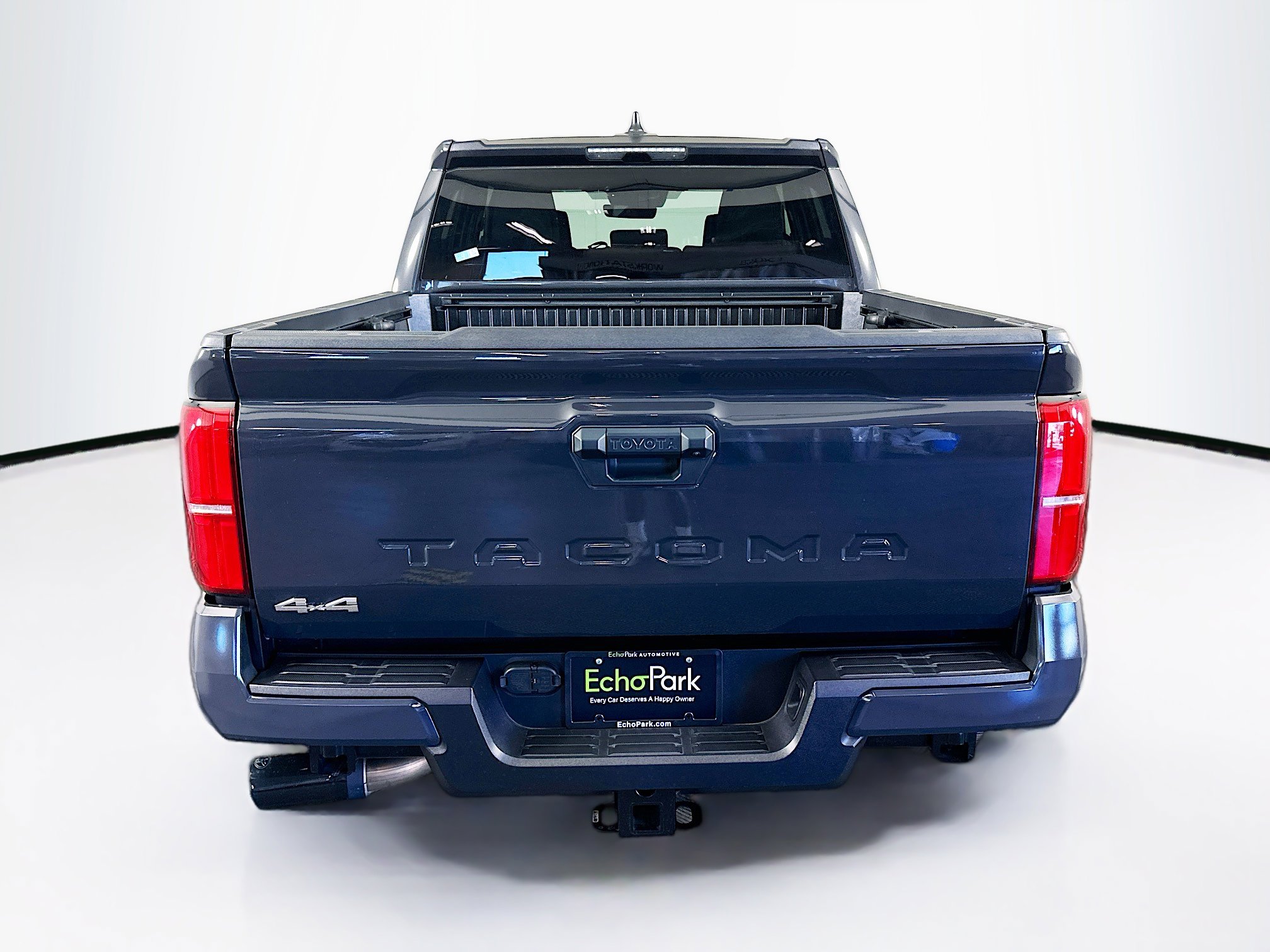 Used 2025 Toyota Tacoma SR5 image 7