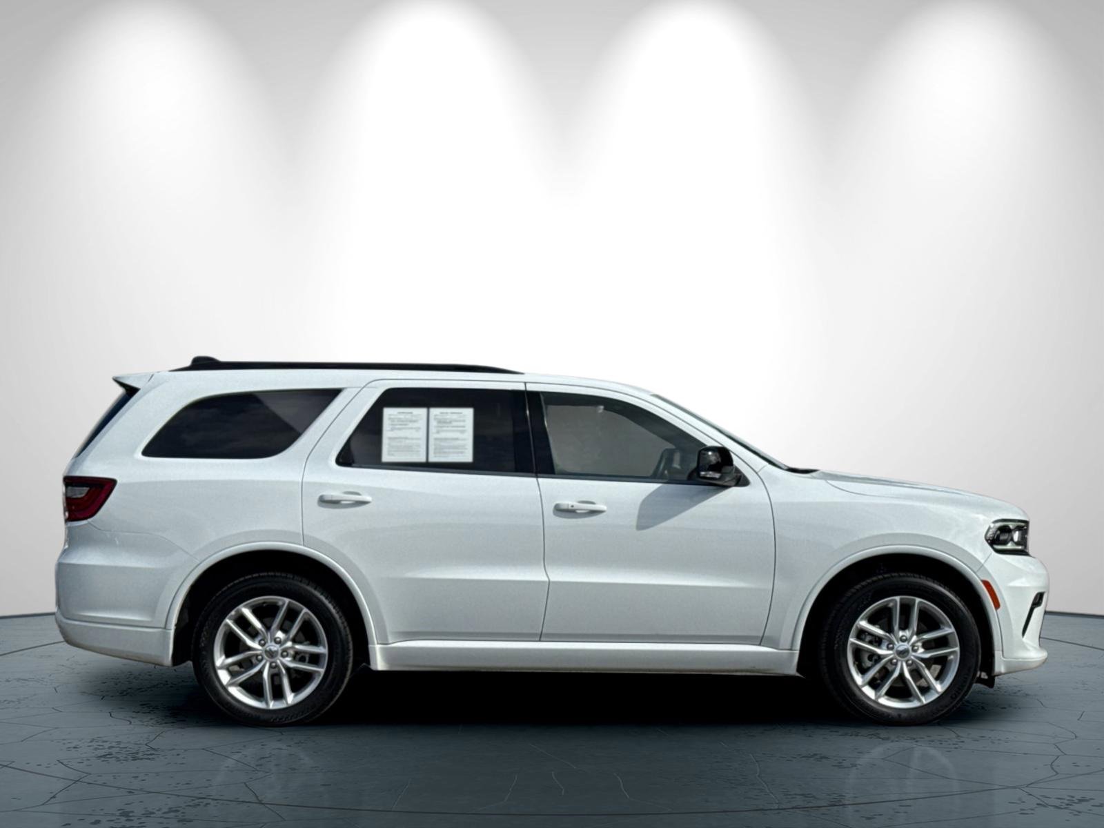 Certified 2023 Dodge Durango GT image 3