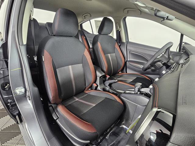 New 2025 Nissan Versa SR image 14