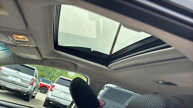 Used 2019 Subaru Outback 2.5i Premium AWD/4WD image 9