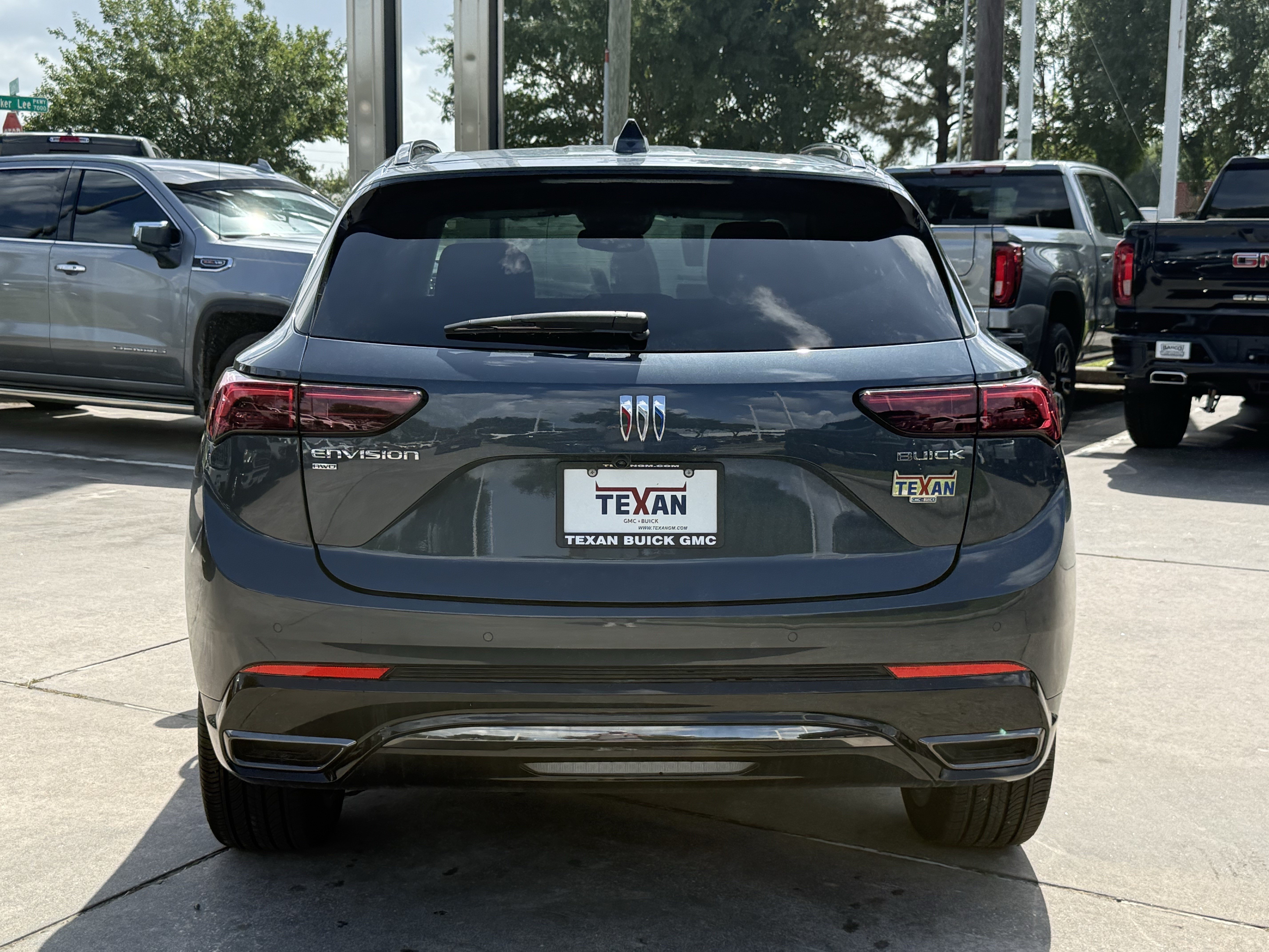 New 2026 Buick Envision Sport Touring AWD/4WD image 6