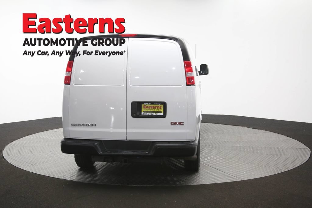 Used 2020 GMC Savana 3500 w/ Driver Convenience Package RWD image 38