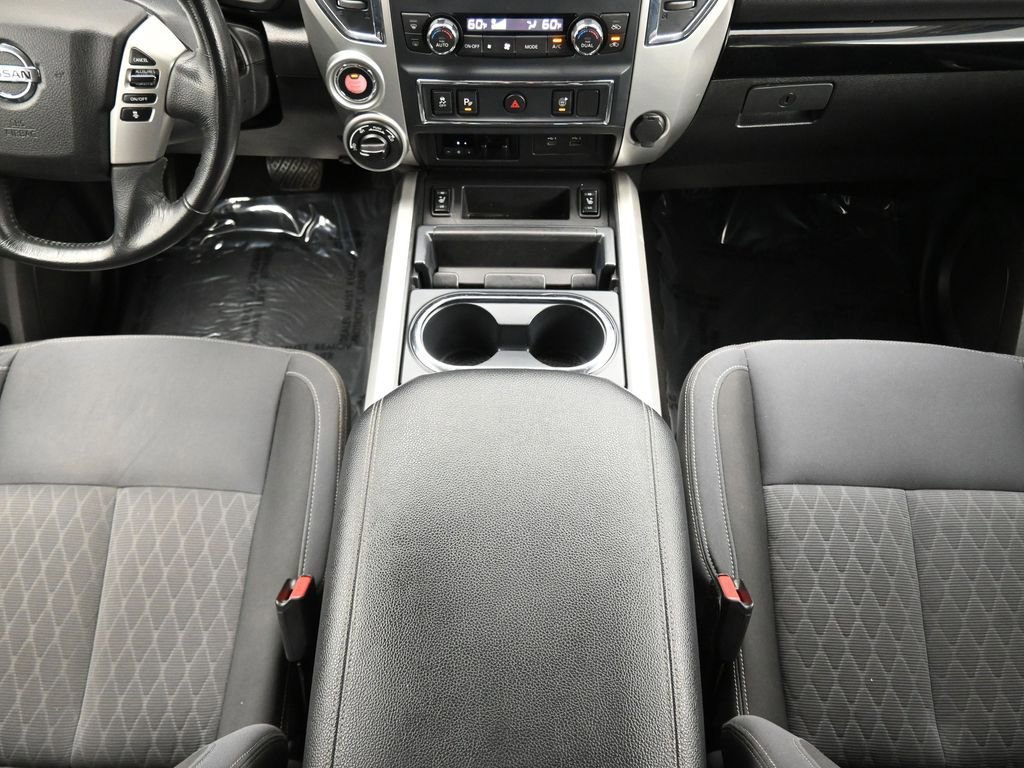 Used 2021 Nissan Titan SV w/ SV Convenience Package image 28