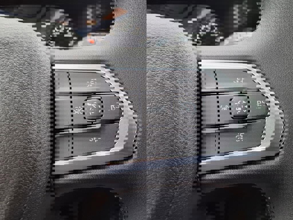 New 2026 Jeep Compass Latitude image 33