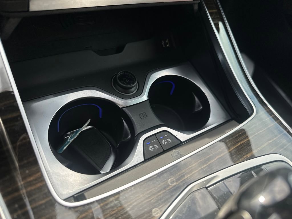 Used 2020 BMW X5 xDrive40i w/ Executive Package image 27