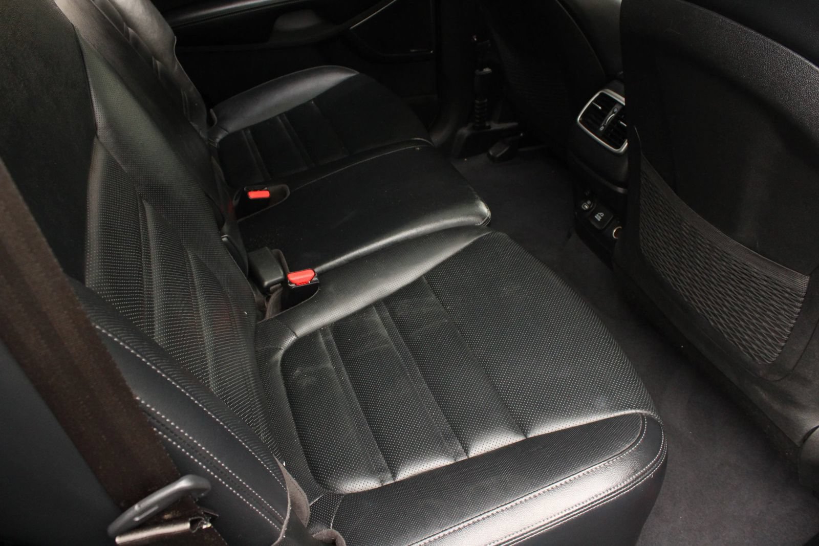 Used 2019 Kia Sorento FWD image 23
