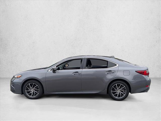 Used 2016 Lexus ES 350 w/ Luxury Package w/Wood Trim FWD image 9
