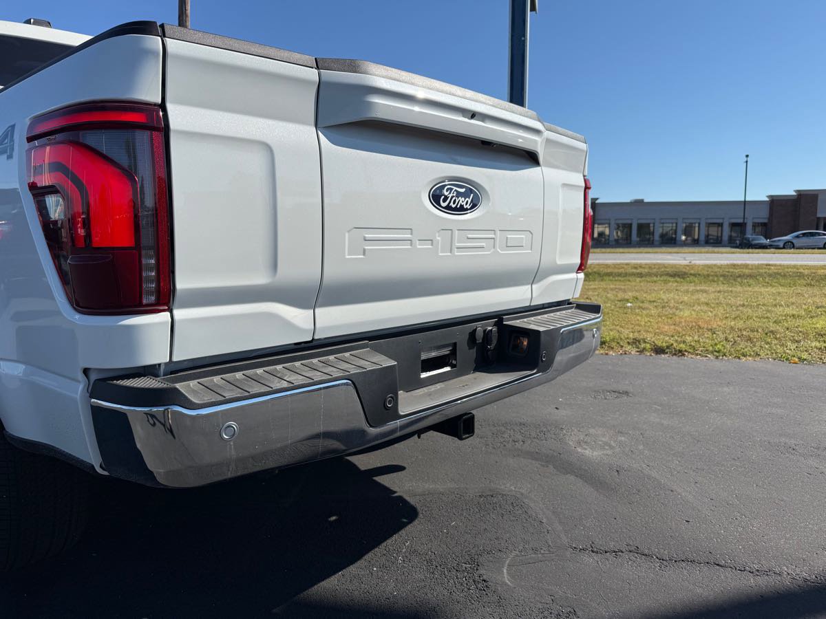 New 2025 Ford F150 Lariat image 10