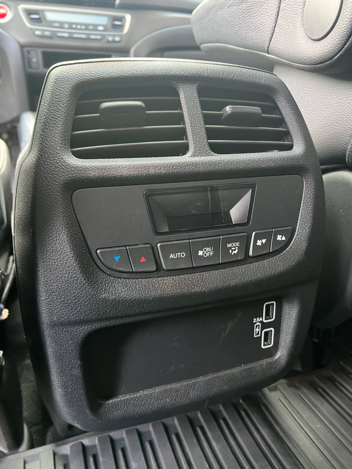 Used 2022 Honda Pilot TrailSport image 15