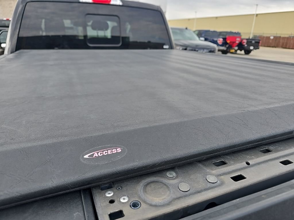 Used 2017 Ford F150 Platinum w/ Max Trailer Tow Package AWD/4WD image 9