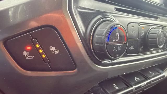 Used 2015 Chevrolet Silverado 1500 LT w/ All Star Edition AWD/4WD image 15