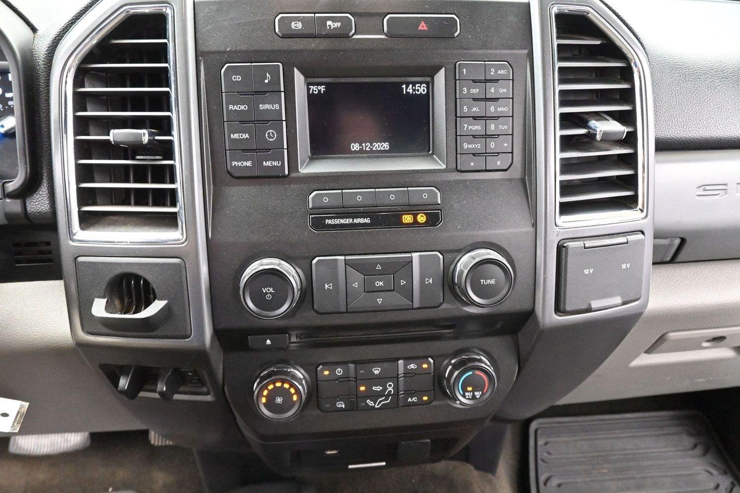 Used 2017 Ford F250 XLT AWD/4WD image 21