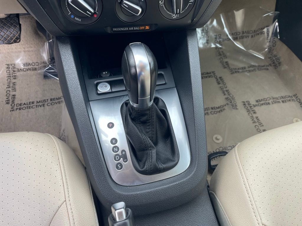 Used 2014 Volkswagen Jetta SE image 19