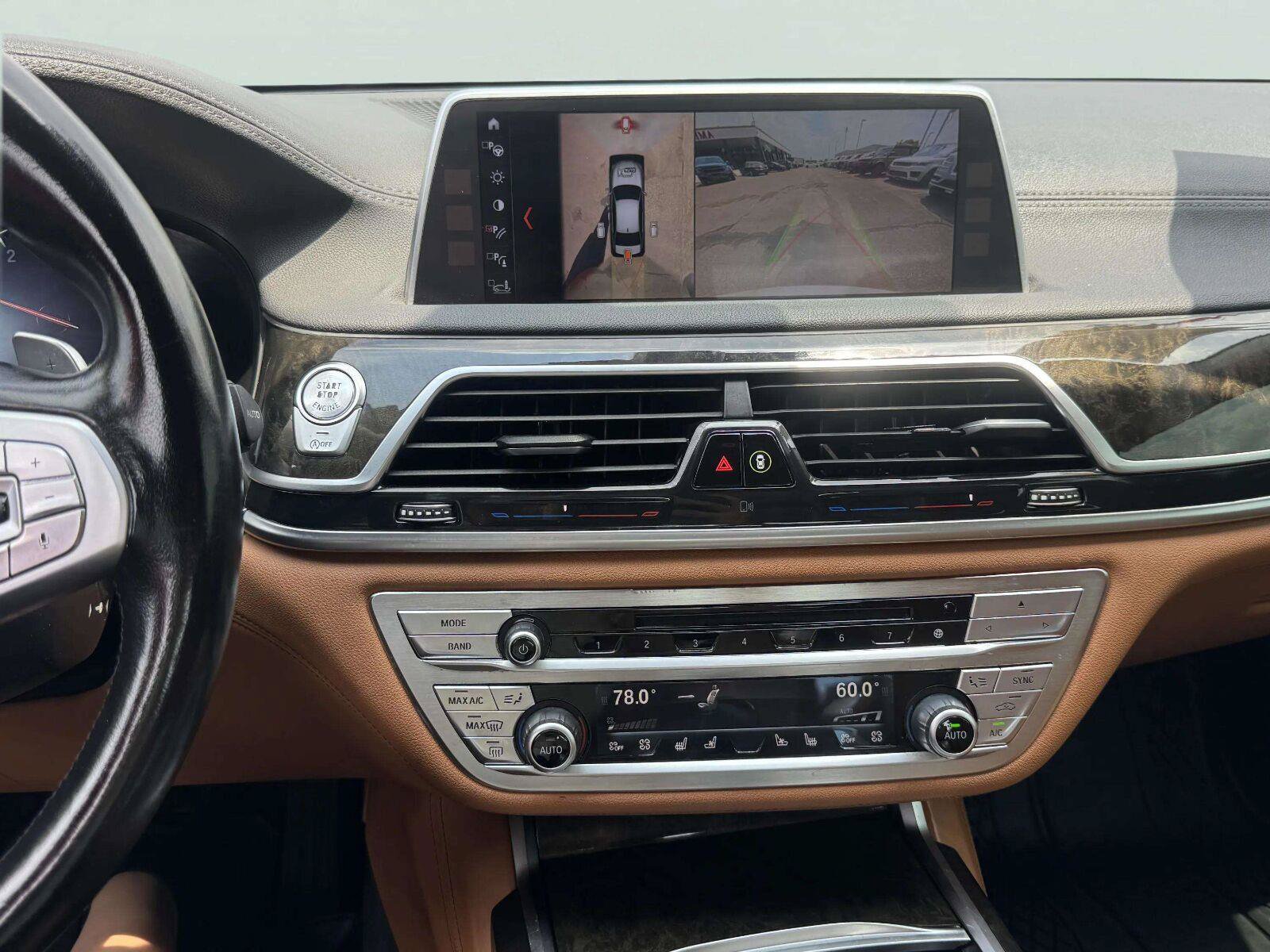 Used 2016 BMW 750i xDrive AWD/4WD image 29