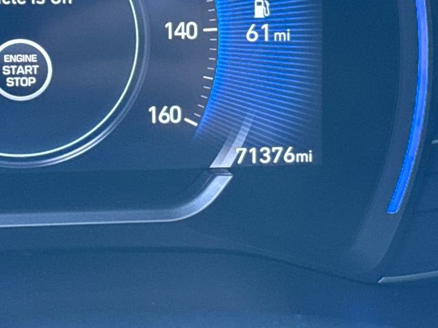 Used 2020 Hyundai Santa Fe Limited image 16