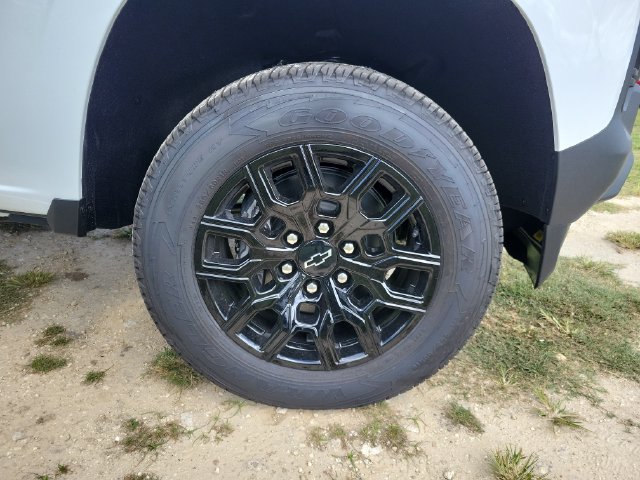 New 2026 Chevrolet Colorado W/T w/ WT Custom Package RWD image 6