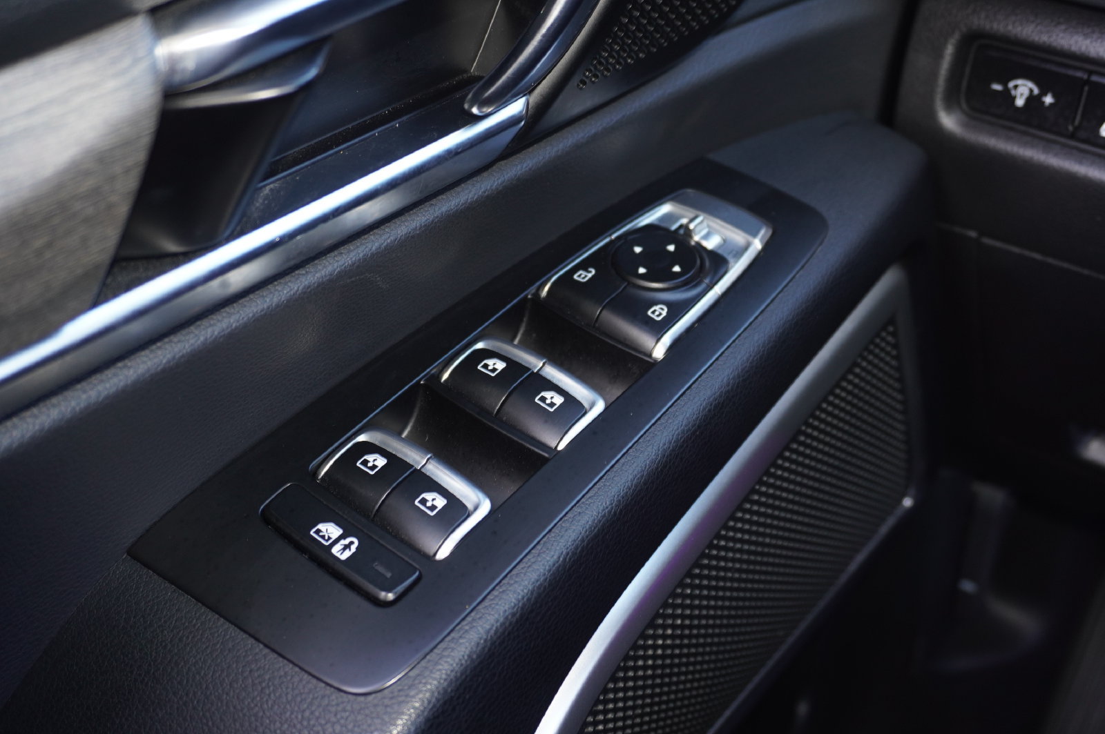 Used 2022 Kia Telluride EX w/ EX Premium Package FWD image 18