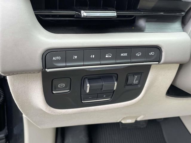 Used 2022 Cadillac Escalade Sport Platinum image 19