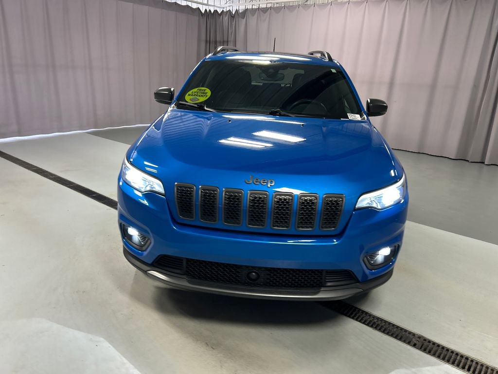 Used 2021 Jeep Cherokee Latitude Lux 80th Anniv w/ Quick Order Package 26U 80TH image 2