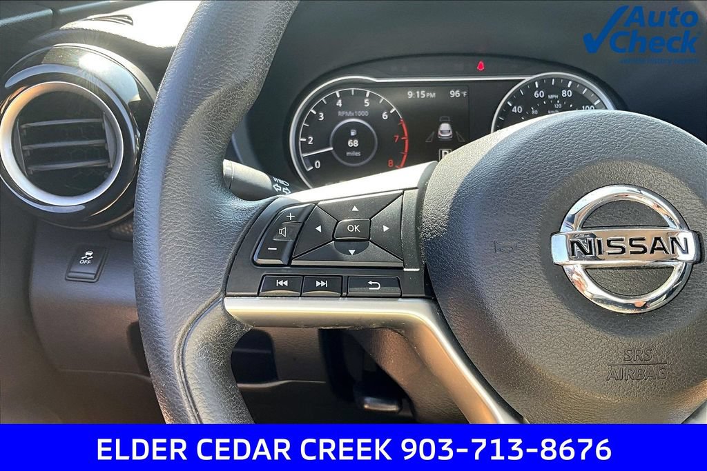 Used 2018 Nissan Kicks SV FWD image 19