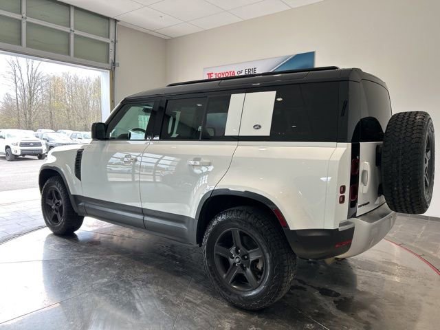 Used 2022 Land Rover Defender 110 AWD/4WD image 4