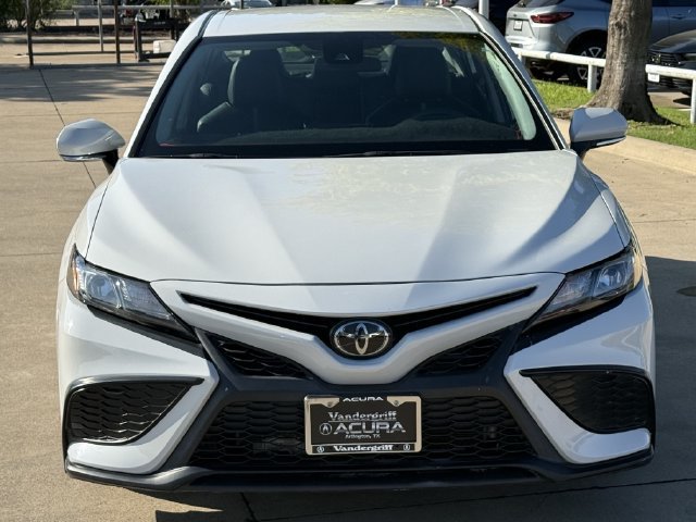 Used 2024 Toyota Camry SE FWD image 7