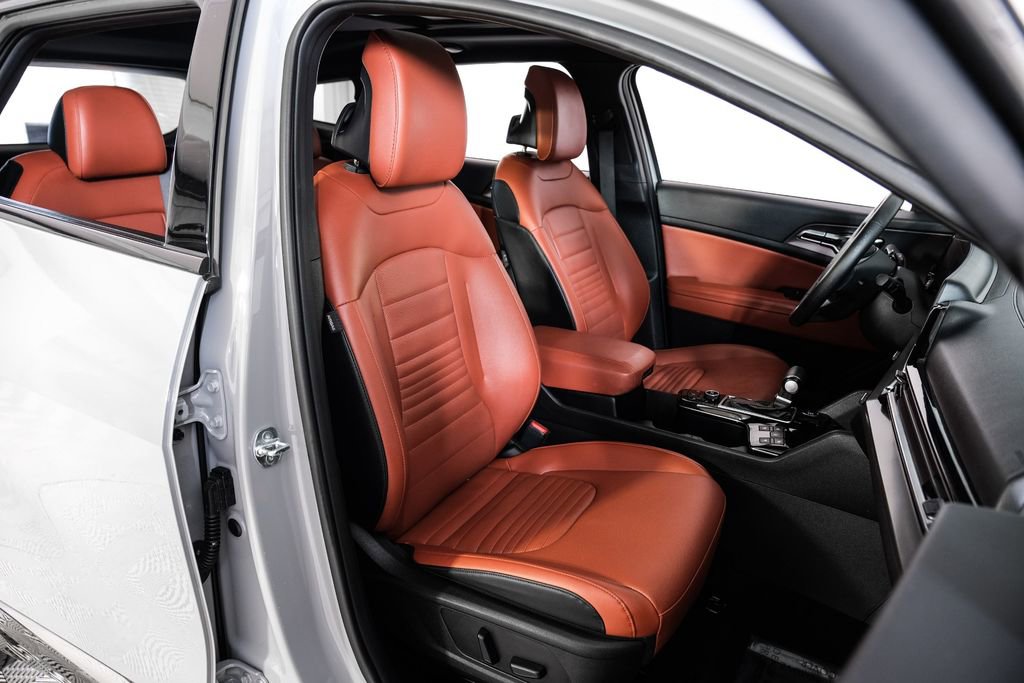 Used 2024 Kia Sportage SX image 34