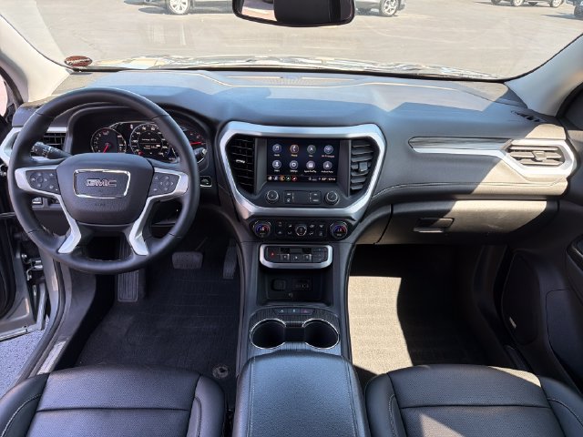 Certified 2023 GMC Acadia SLT w/ Elevation Edition AWD/4WD image 12