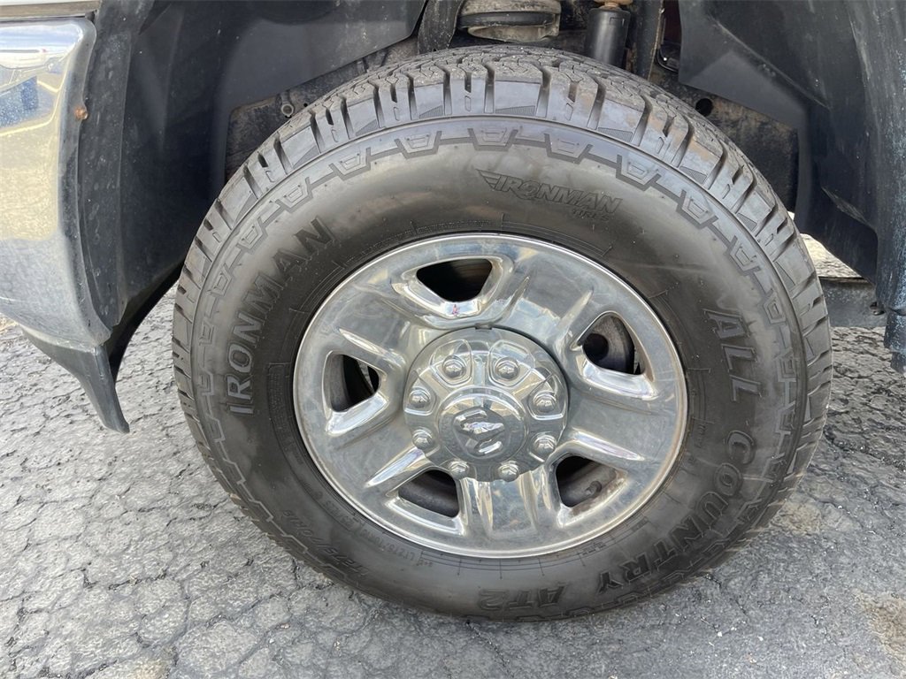 Used 2021 RAM 3500 Tradesman w/ Chrome Appearance Group image 10