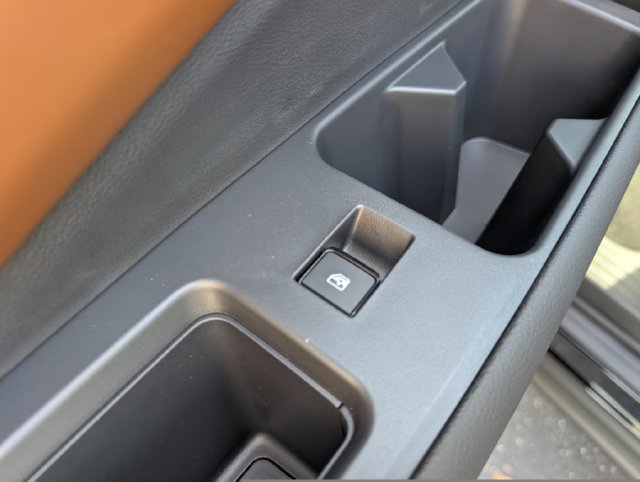 New 2026 Nissan Pathfinder Platinum AWD/4WD image 17