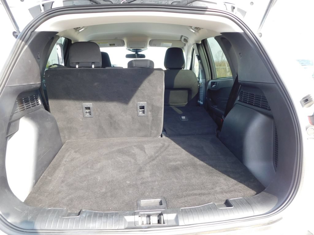 Used 2025 Ford Escape Active AWD/4WD image 21