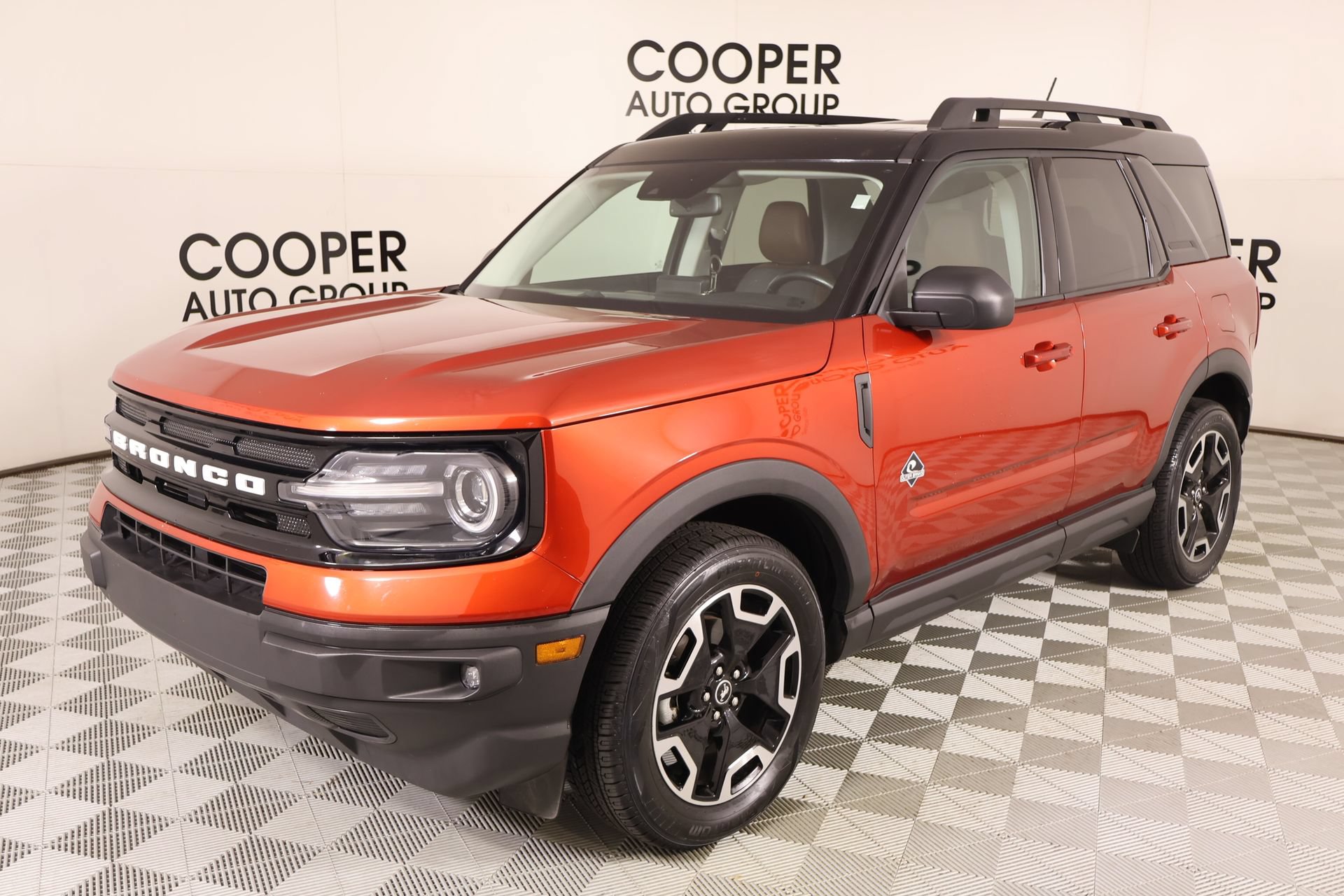 Used 2023 Ford Bronco Sport Outer Banks w/ Tech Package AWD/4WD image 10