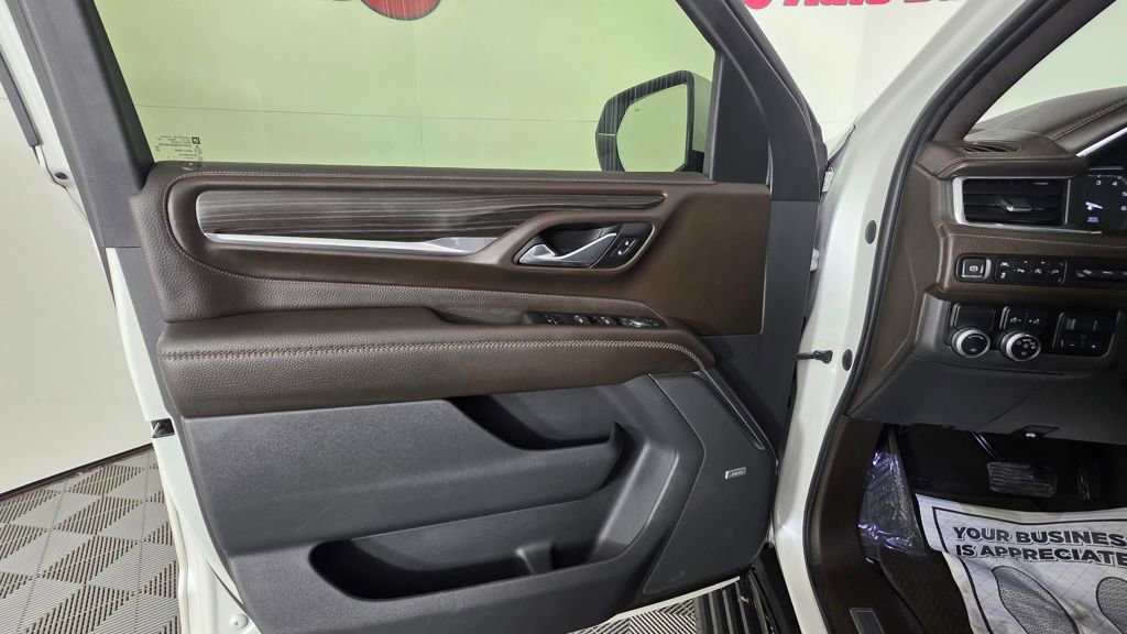 Used 2021 GMC Yukon Denali w/ Denali Ultimate Package image 11