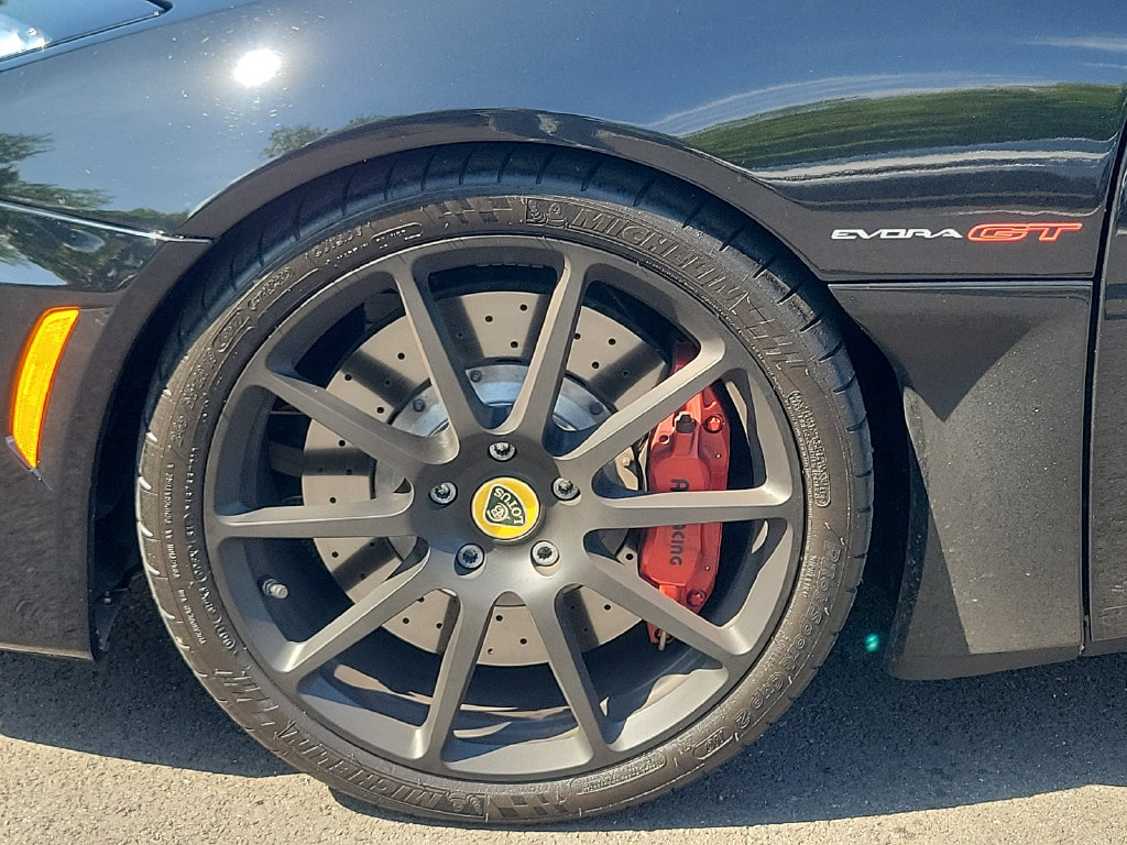 Used 2020 Lotus Evora RWD image 6