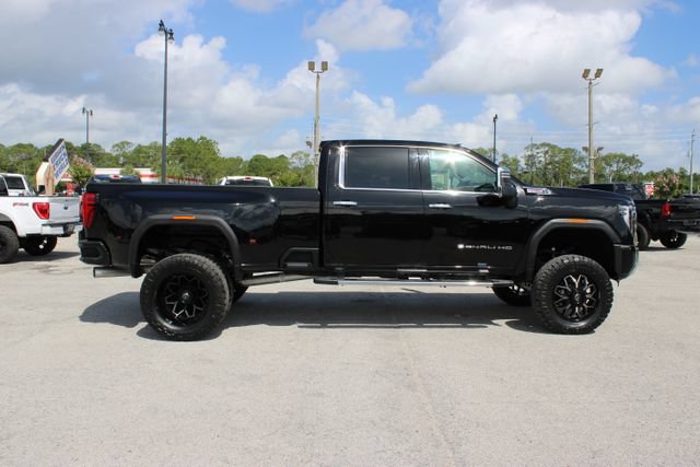 Used 2024 GMC Sierra 3500 Denali w/ Denali Reserve Package AWD/4WD image 14