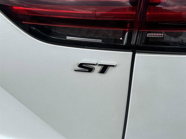 Used 2023 Buick Envision Preferred image 8