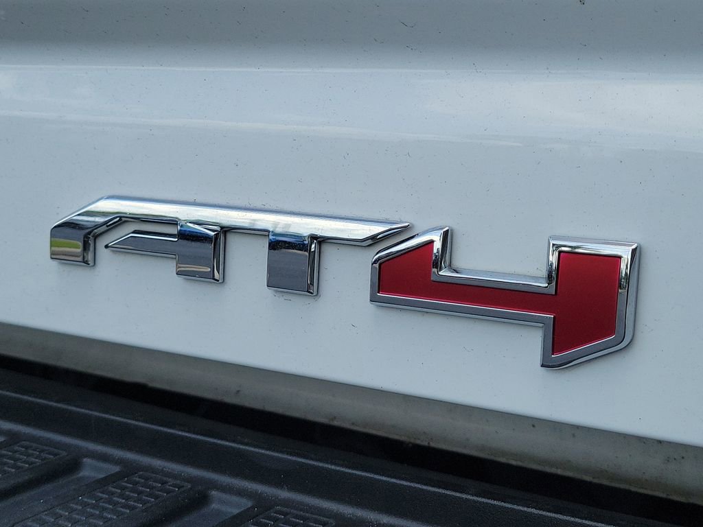 Used 2024 GMC Sierra 3500 AT4 w/ AT4 Premium Plus Package AWD/4WD image 7