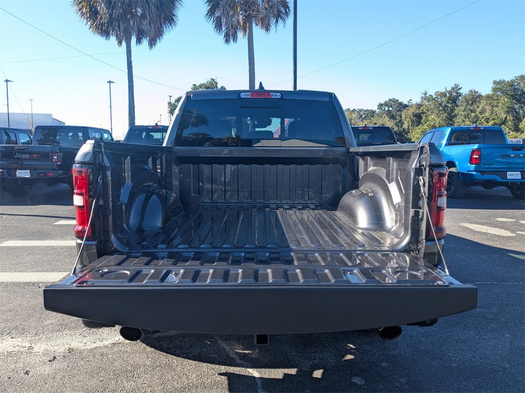 New 2026 RAM 1500 4x4 Crew Cab image 12