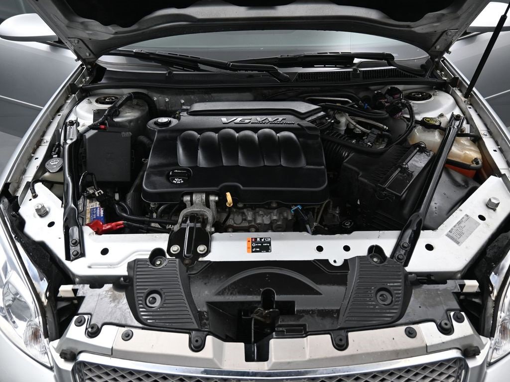 Used 2013 Chevrolet Impala LT w/ LT Sunroof Package image 36