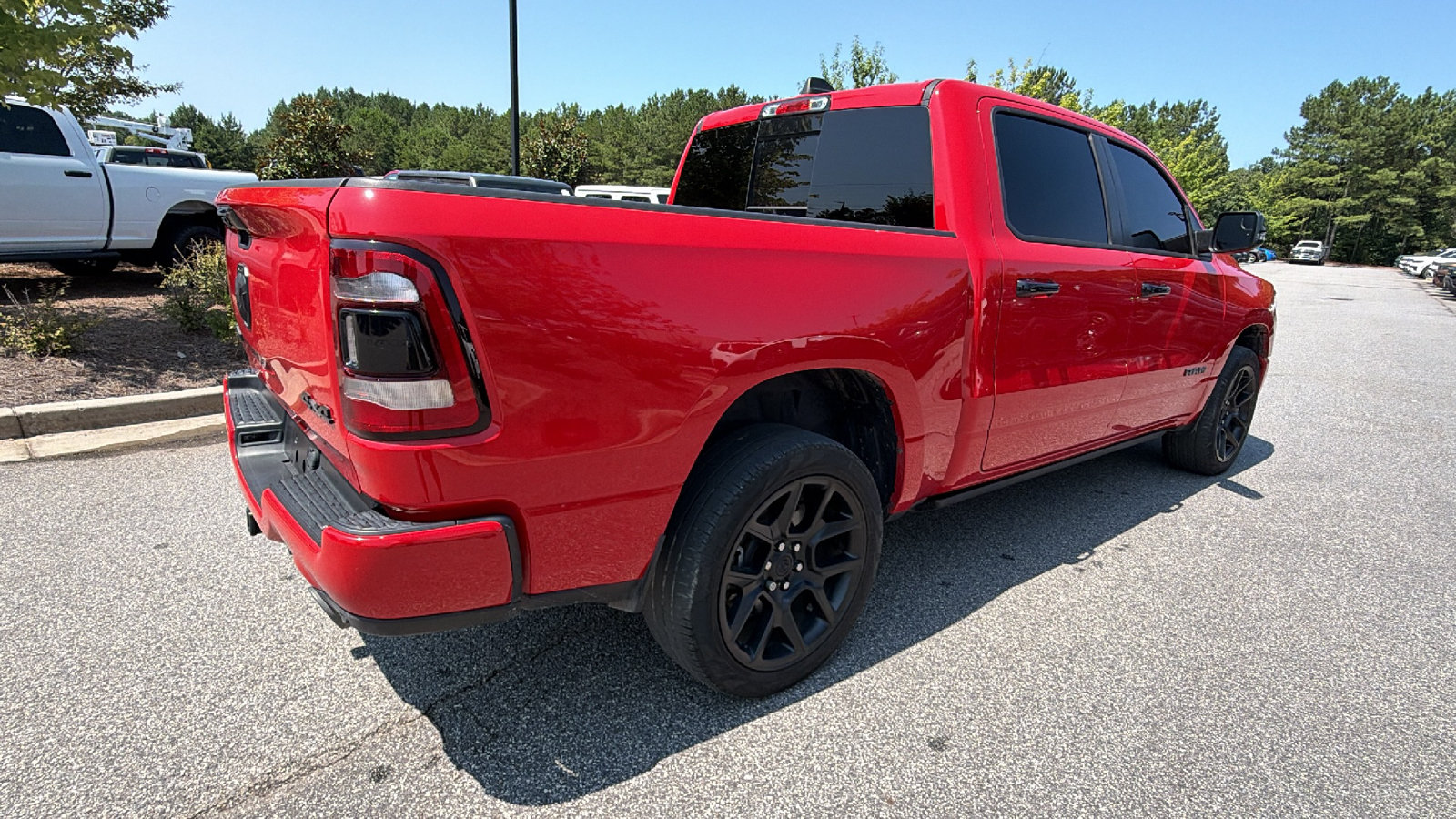 Used 2023 RAM 1500 Laramie AWD/4WD image 8