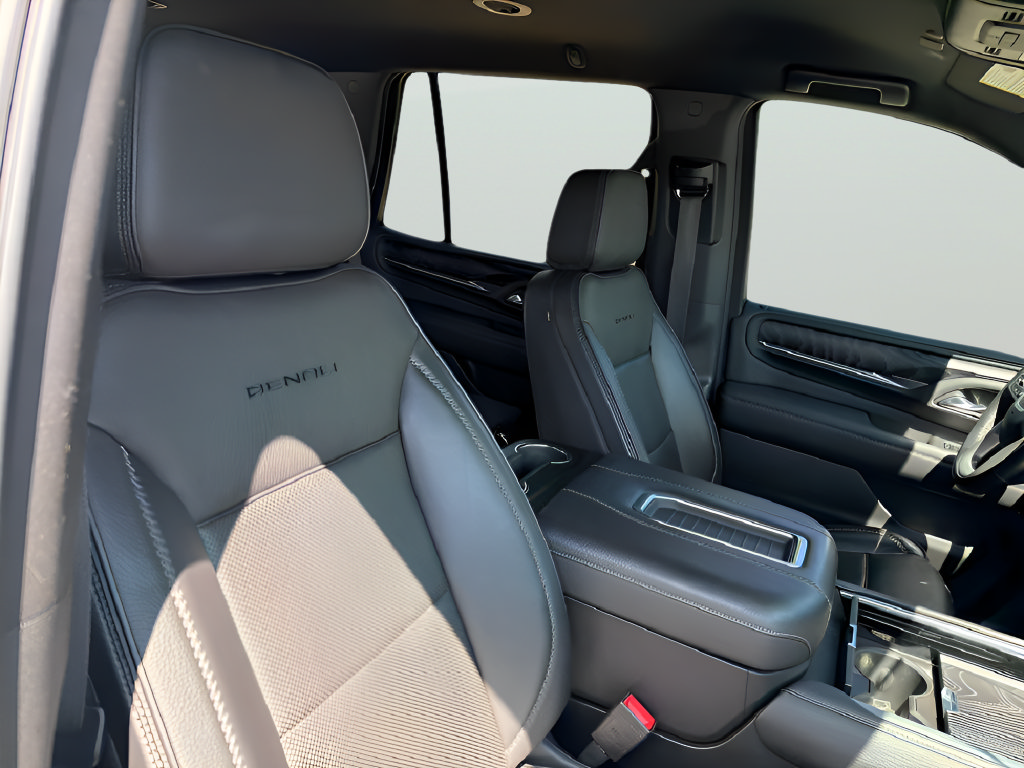 Used 2022 GMC Yukon Denali AWD/4WD image 37