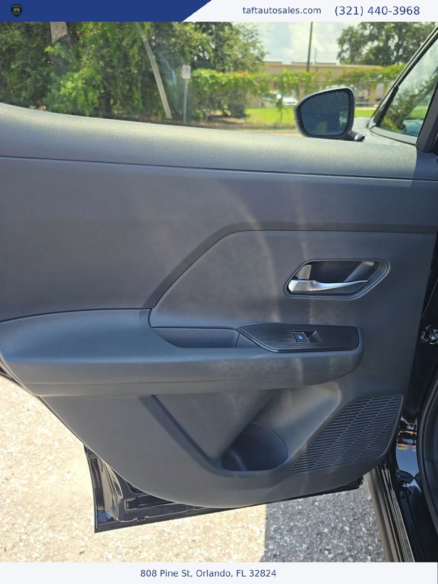 Used 2026 Nissan Kicks SR FWD image 22