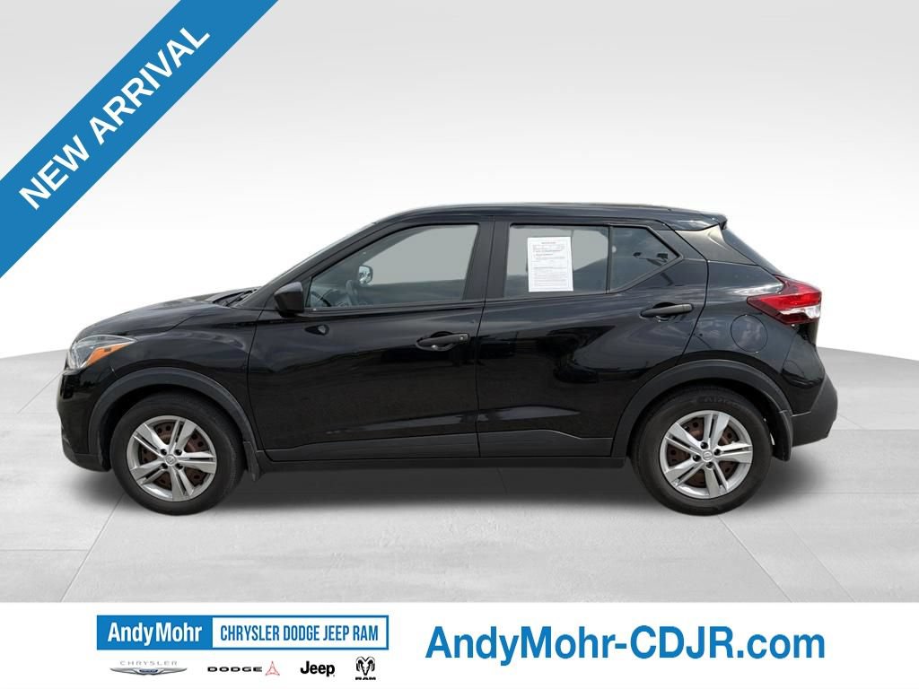 Used 2020 Nissan Kicks S FWD image 4