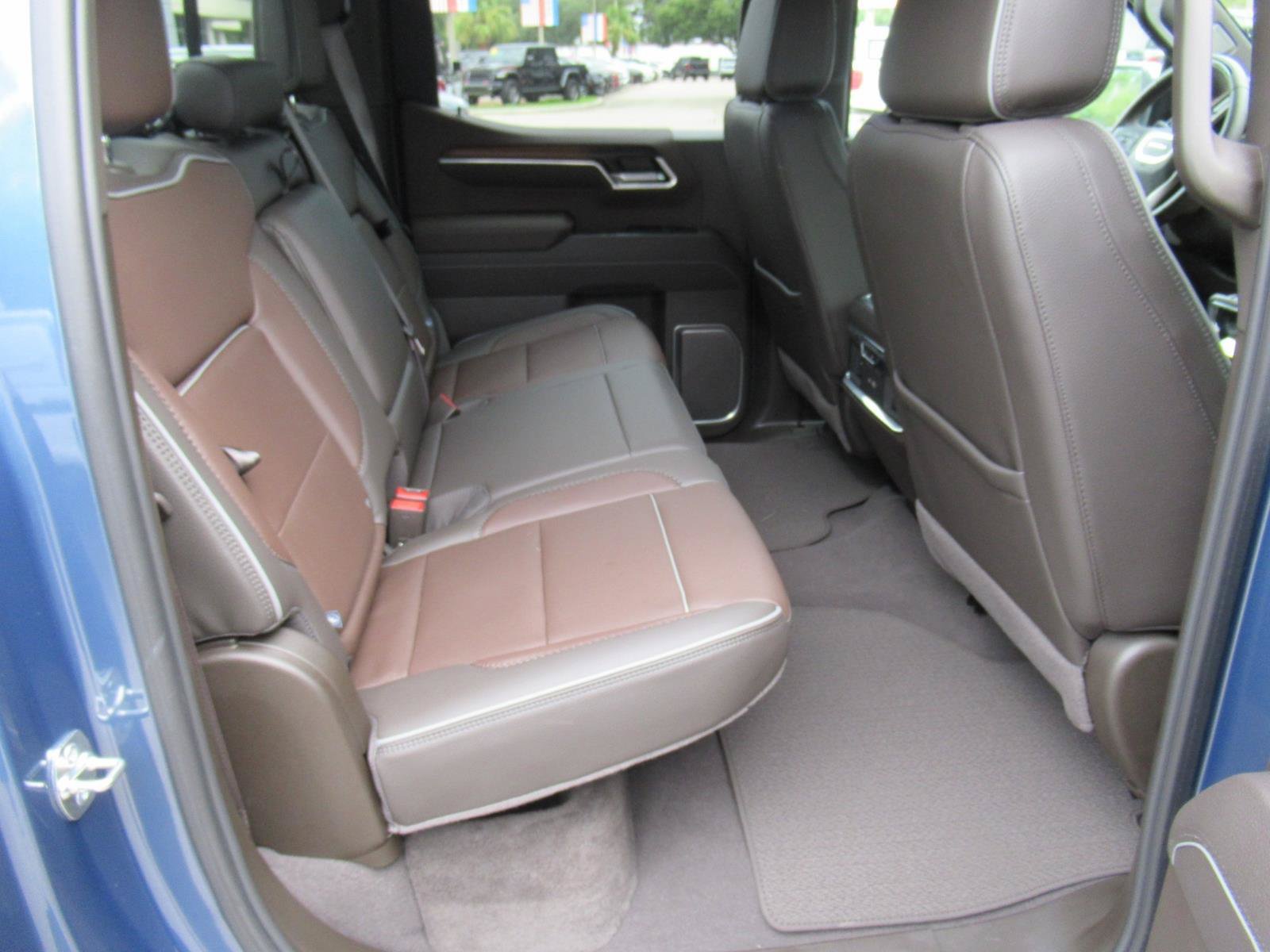 Used 2026 GMC Sierra 1500 Denali AWD/4WD image 34