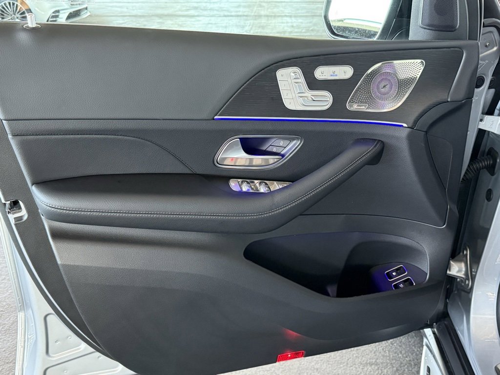 New 2026 Mercedes-Benz GLE 450e 4MATIC image 19