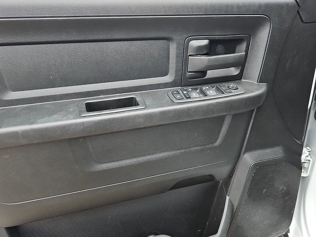 Used 2022 RAM 3500 Tradesman AWD/4WD image 22