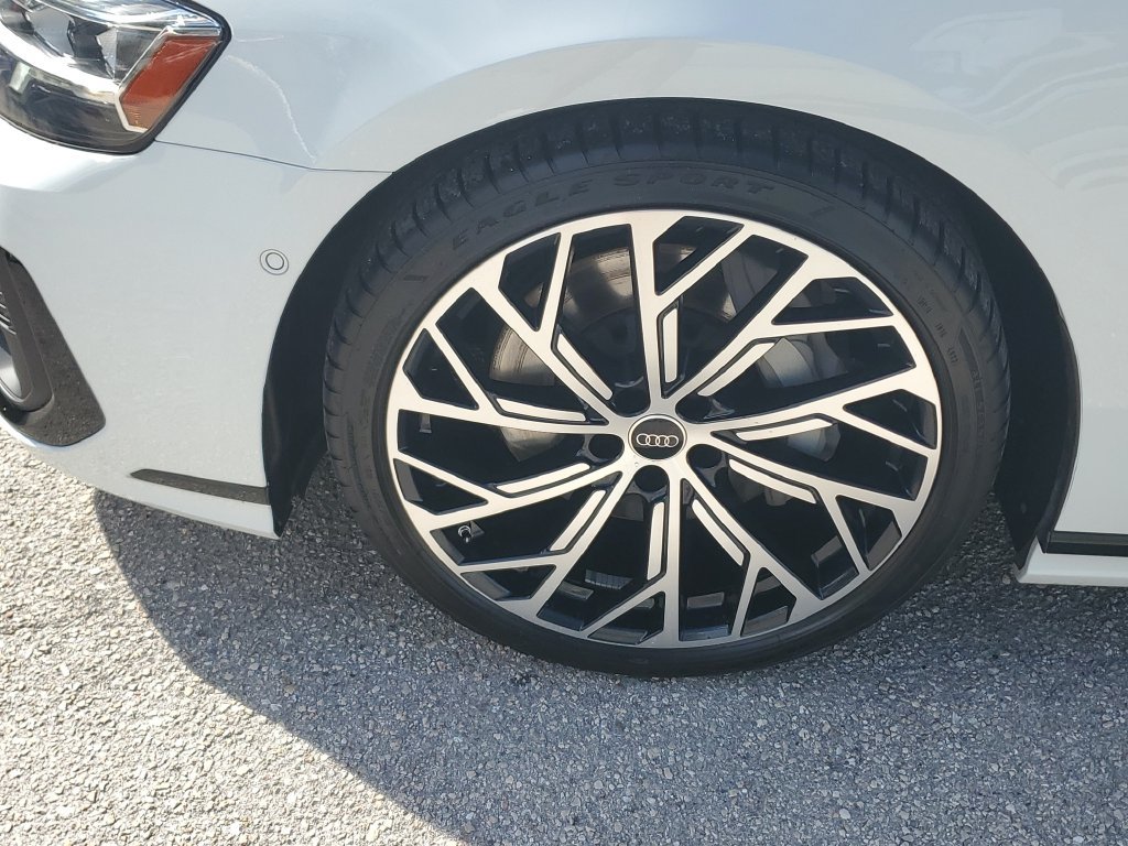 Certified 2024 Audi A8 L 3.0T AWD/4WD image 13