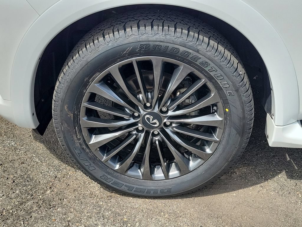 Used 2024 INFINITI QX80 Premium Select w/ Cargo Package AWD/4WD image 9