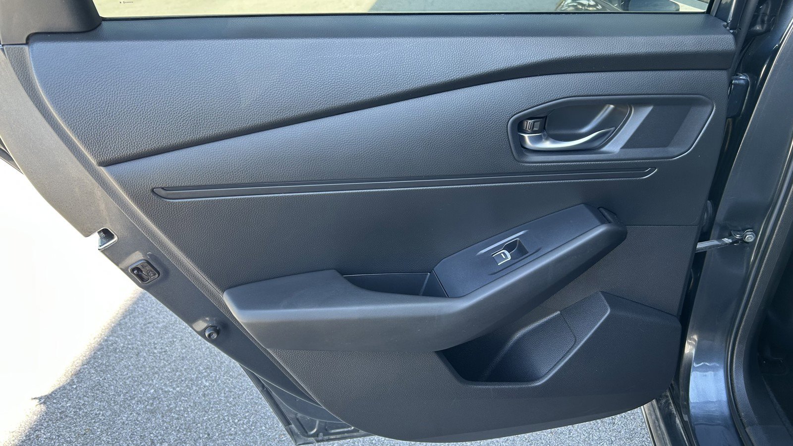 Used 2024 Honda Accord EX image 12